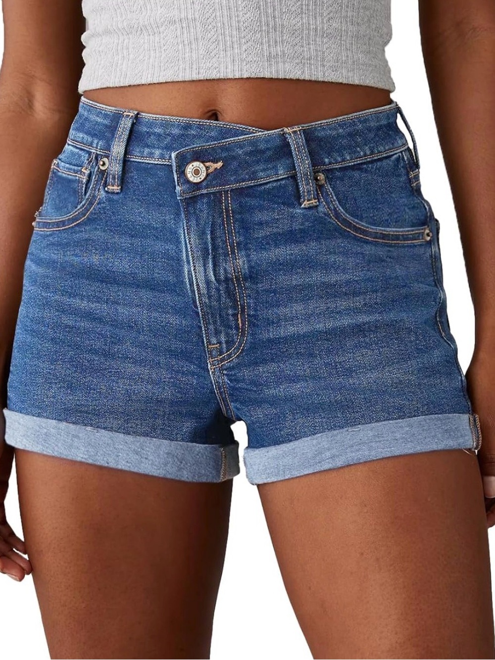 NWOT Amazon Blue Denim Roll-Up Casual Women's Shorts